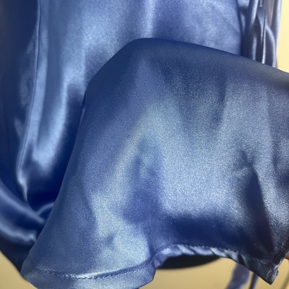 Vintage Fredrick’s of Hollywood Blue Satin mini tie up slip dress size small - Picture 3 of 7